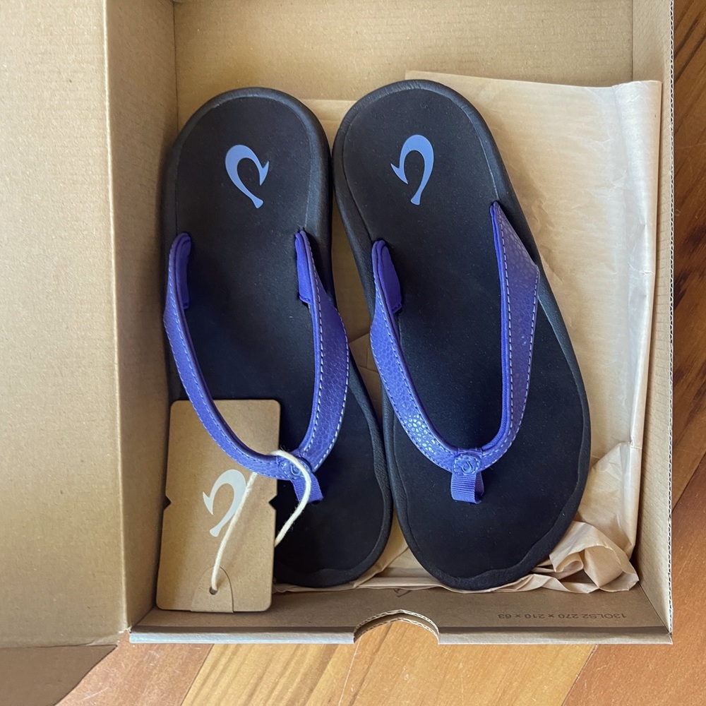 Olukai Black and Purple Flip Flops